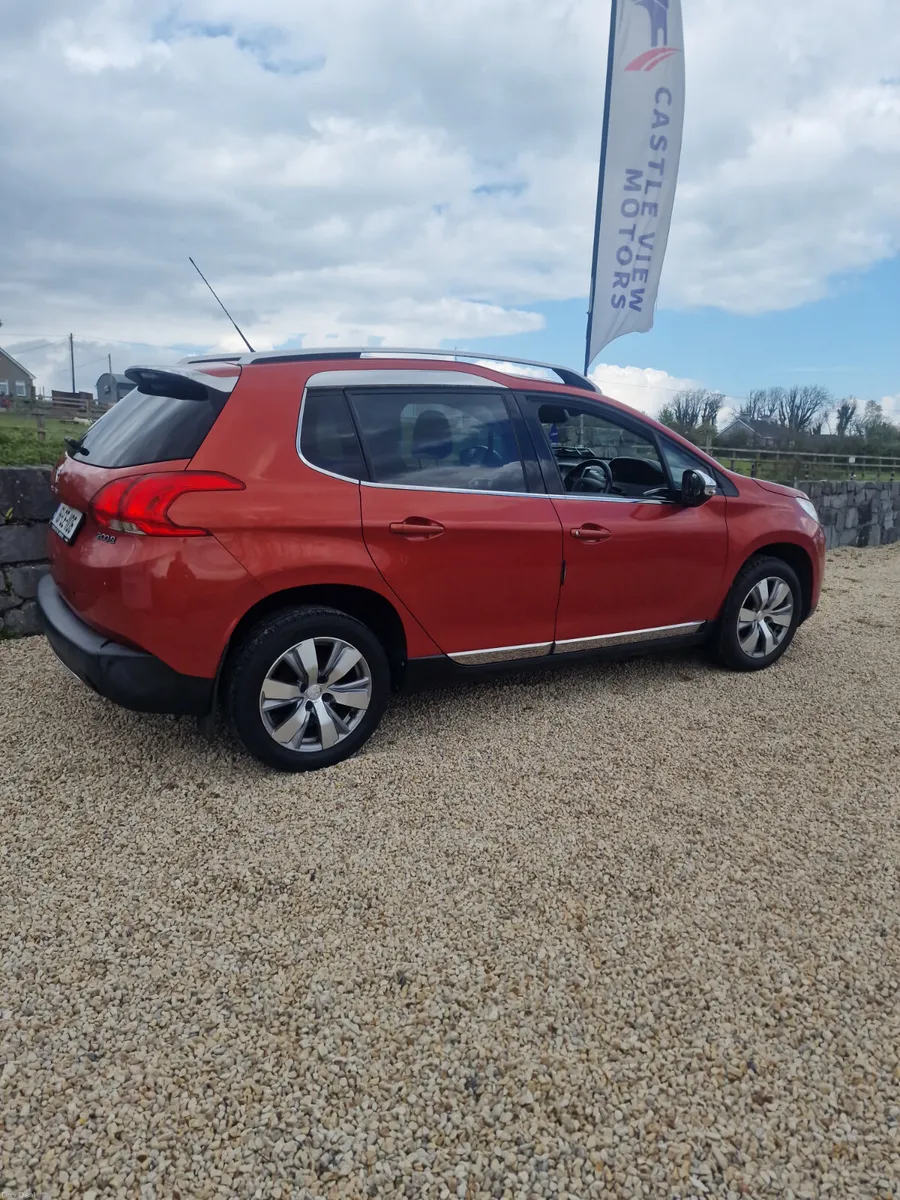 16 Peugeot 2008 Allure Mint - Image 2