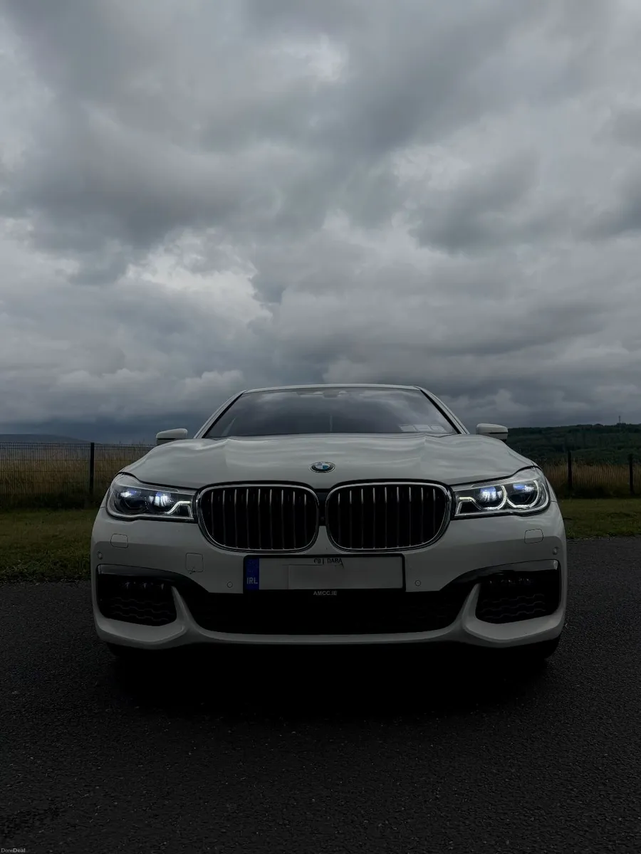 BMW 7-Series 2017 - Image 1