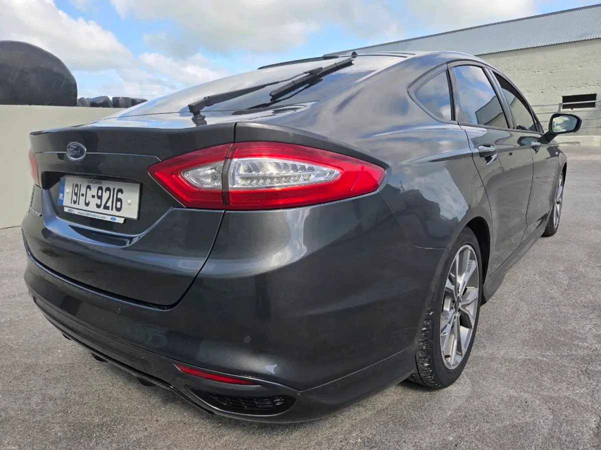 Ford Mondeo ST-LINE - Image 6