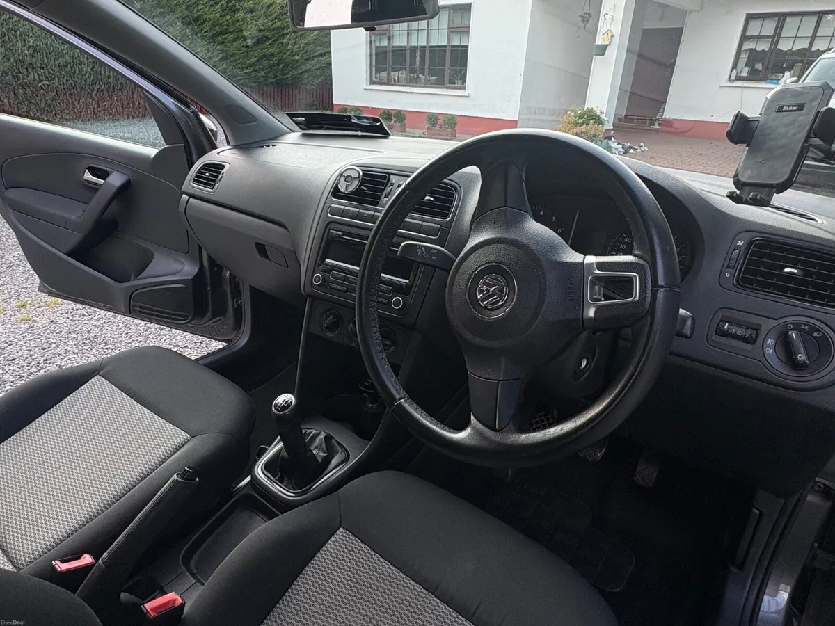 Volkswagen Polo 2012 - Image 3