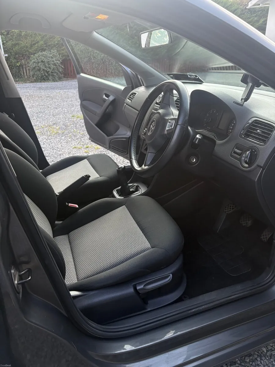 Volkswagen Polo 2012 - Image 5