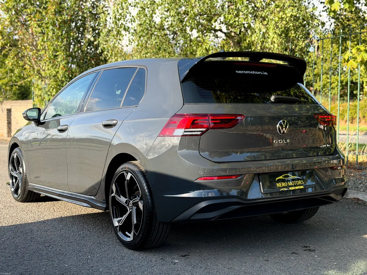 2020 Volkswagen Golf - Image 5