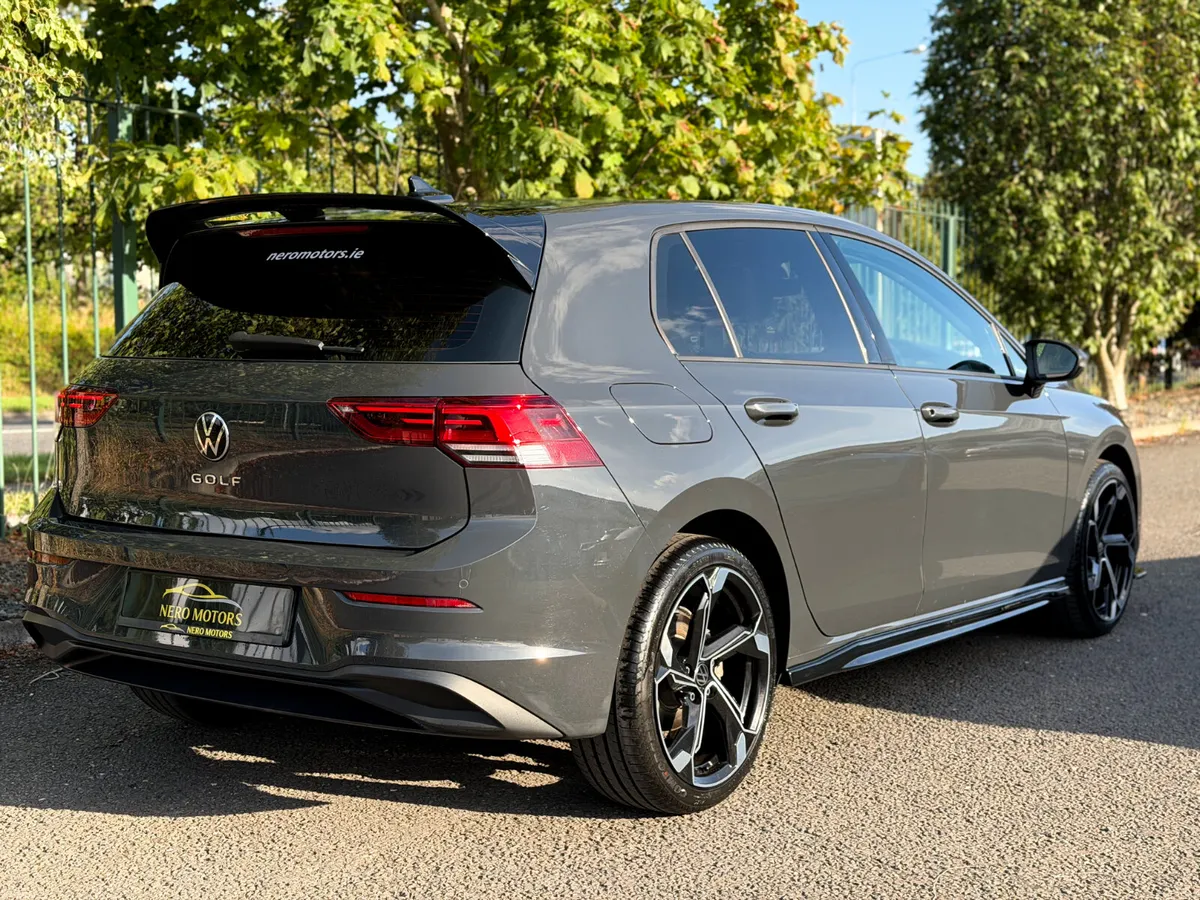 2020 Volkswagen Golf - Image 4