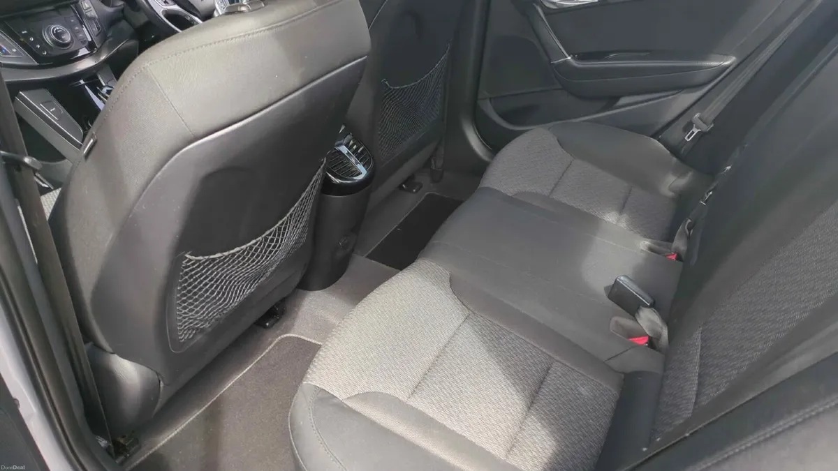 Hyundai i40 2012 - Image 6