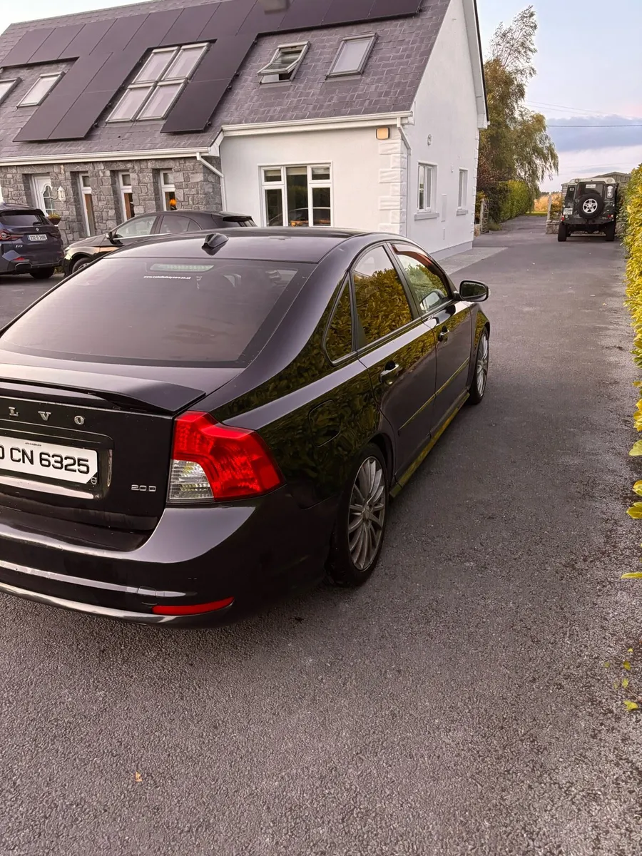 Volvo s40 r design - Image 3