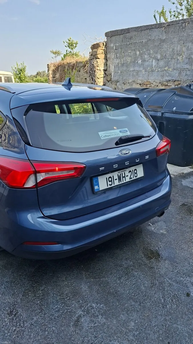 Ford Focus Zetec 2019 - Image 3