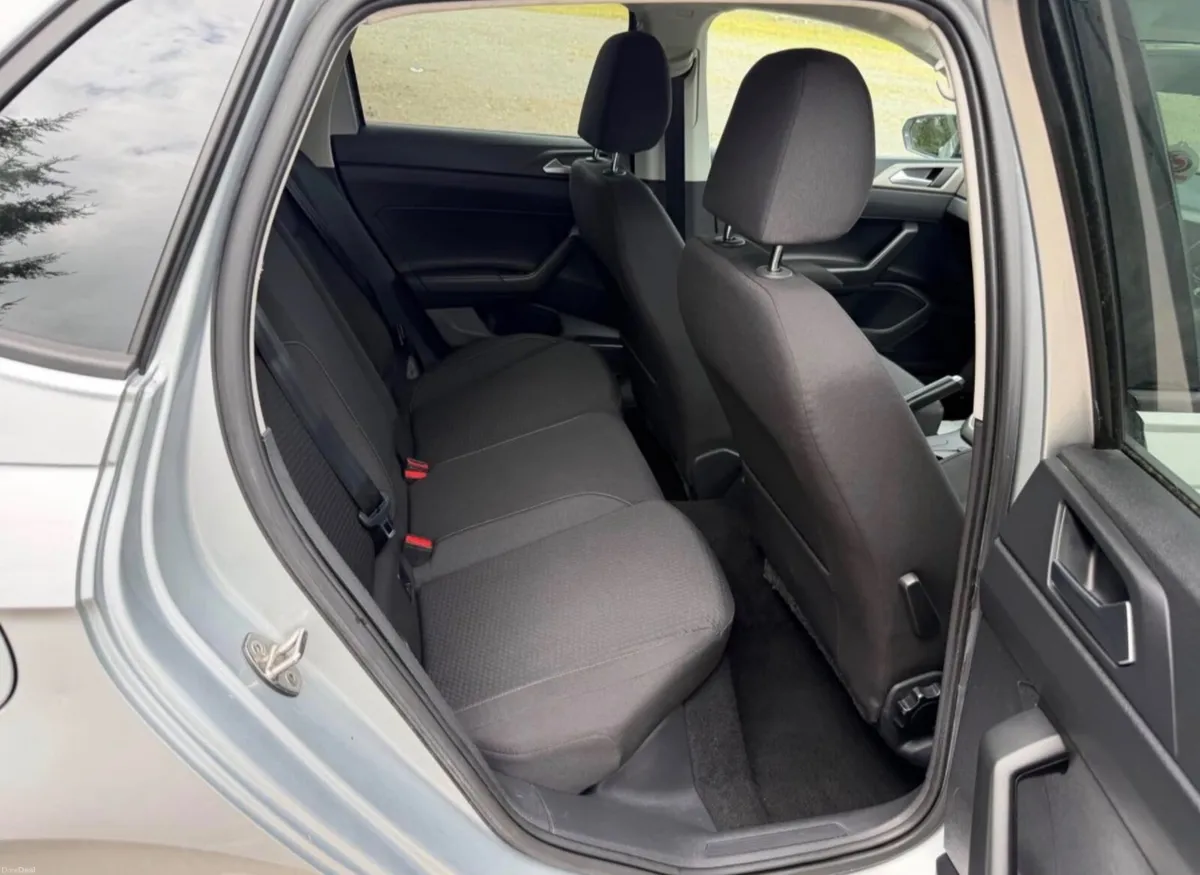 Volkswagen Polo 2021 - Image 3