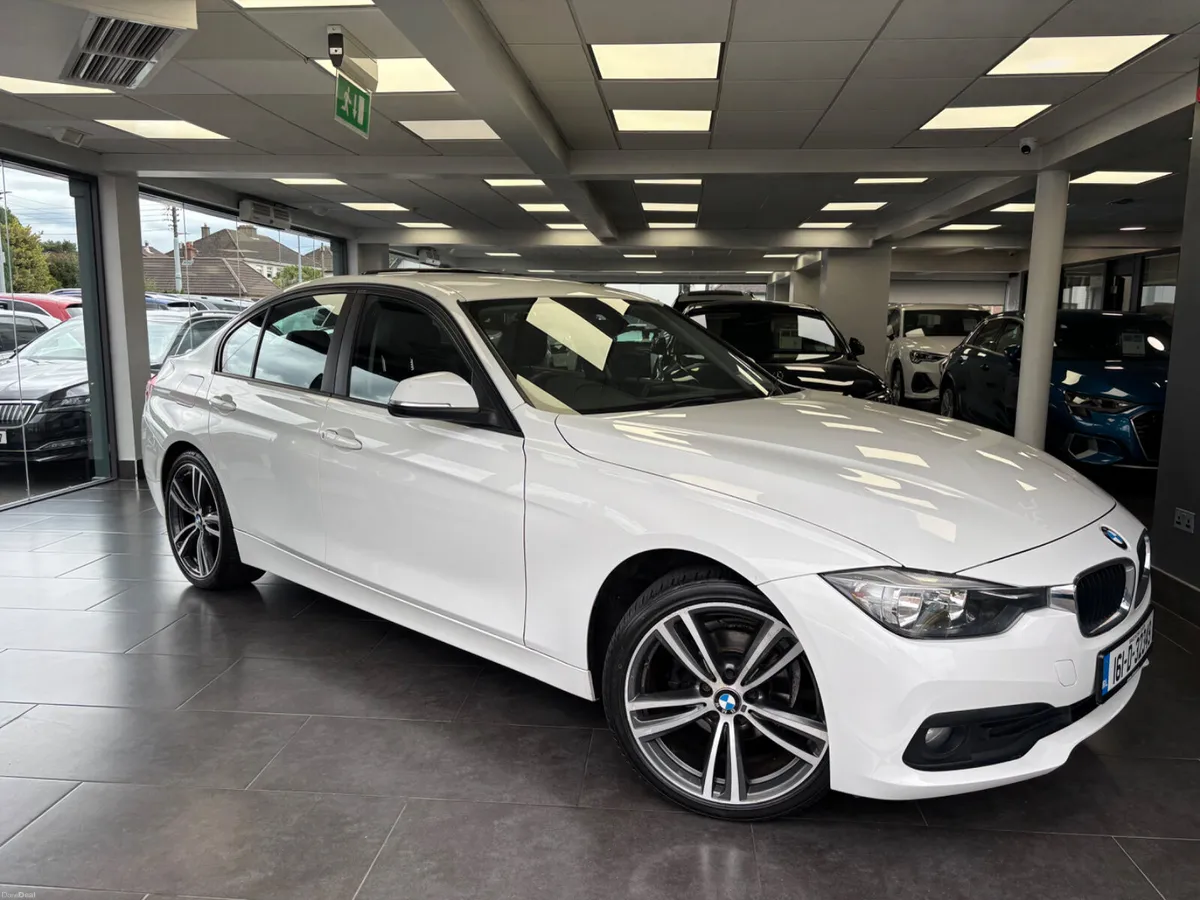 BMW 3-Series 2016 - Image 2