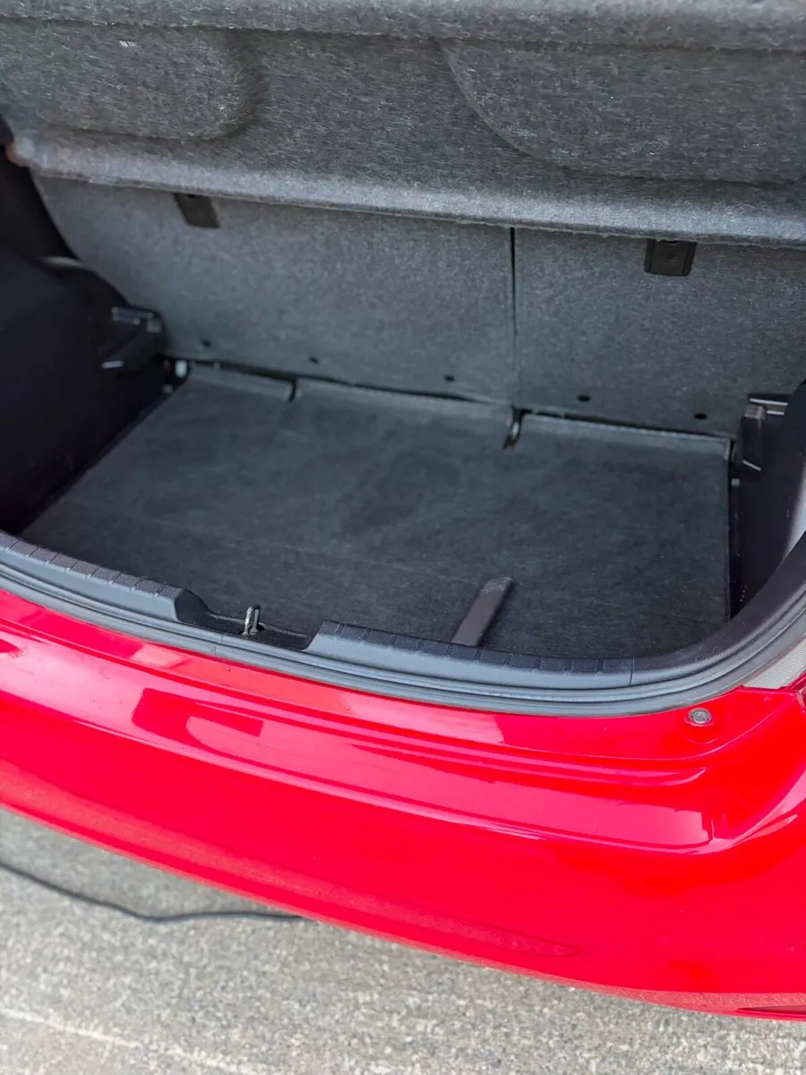 Toyota Yaris 1L Petrol - Image 5