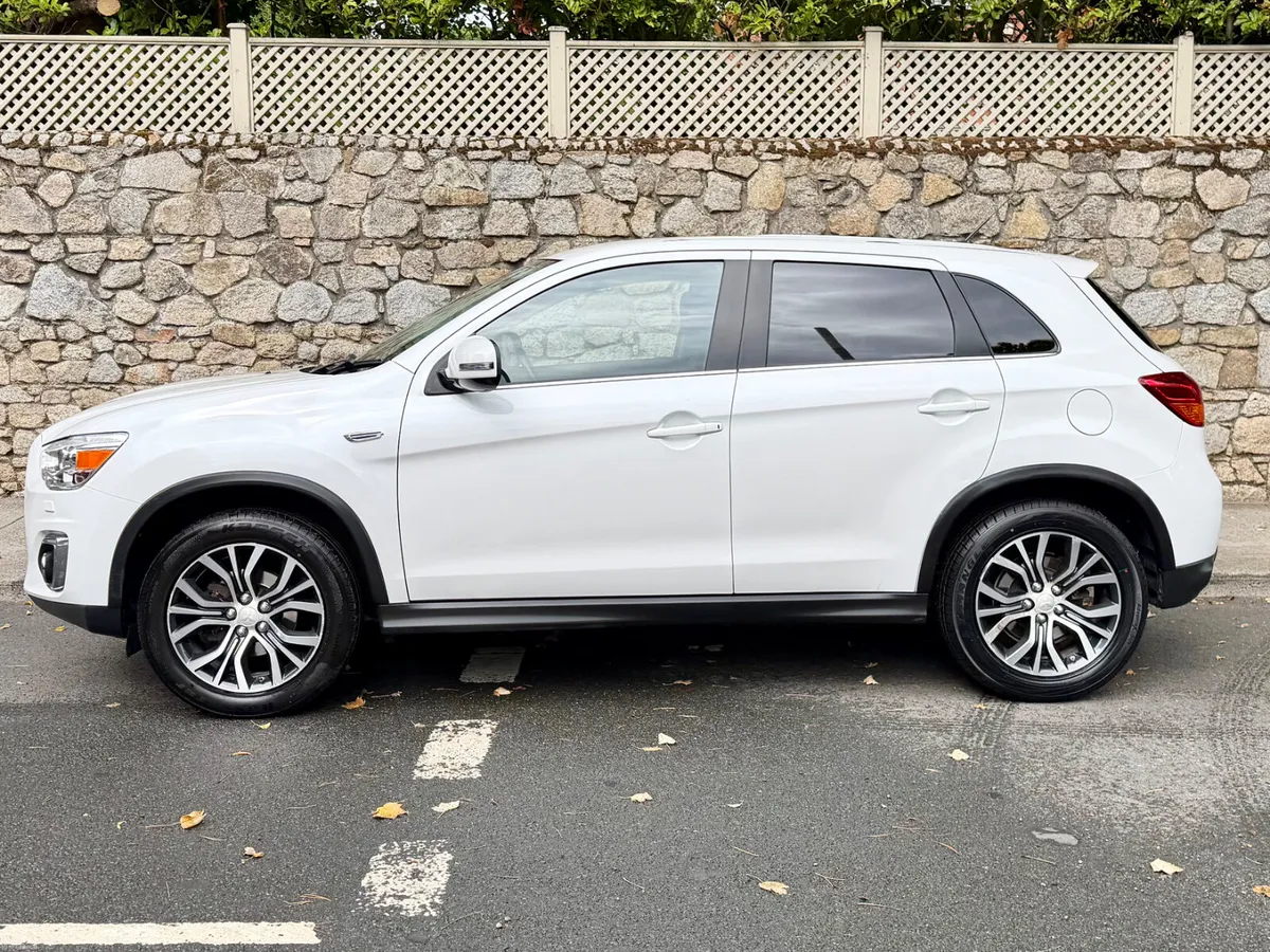 Mitsubishi ASX 2016!! 1.6l !! ONLY 66K MLS!! - Image 4