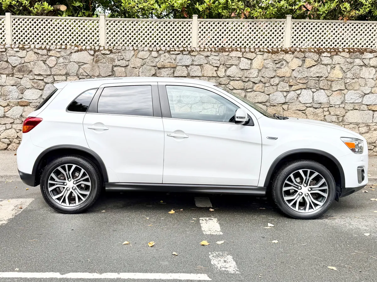 Mitsubishi ASX 2016!! 1.6l !! ONLY 66K MLS!! - Image 3