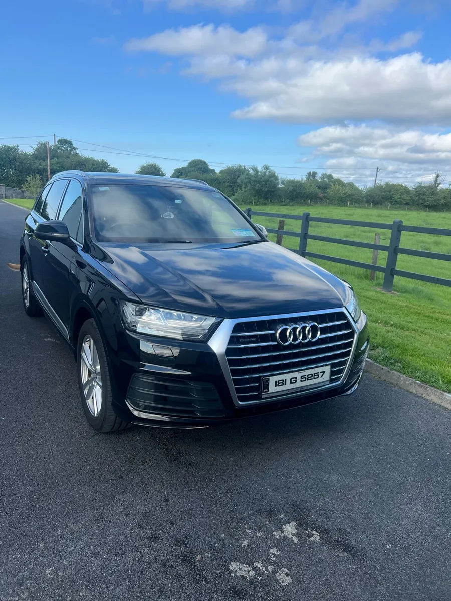 Audi Q7 - Image 2