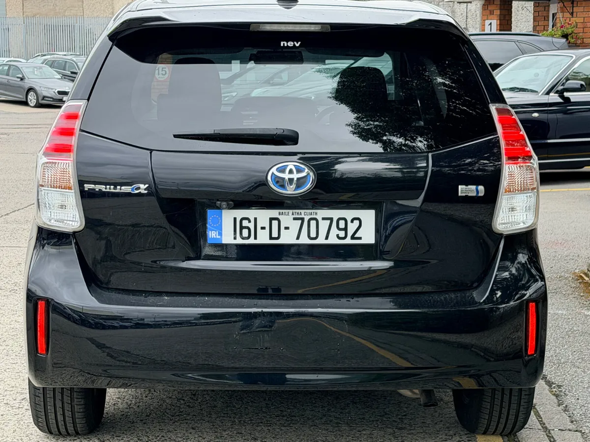 2016 Toyota Prius CX..7 SEATER..REAR CAM - Image 6