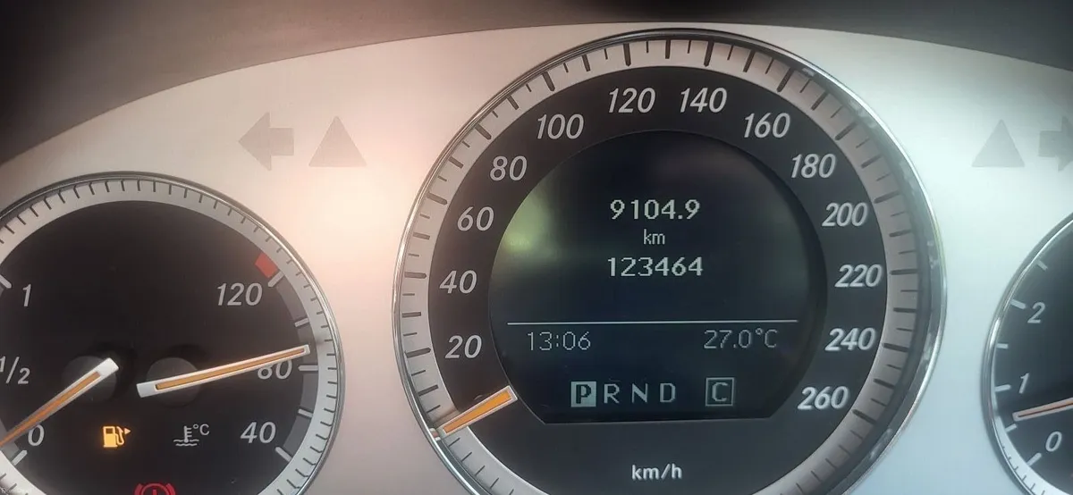 Mercedes-Benz C-Class 2008 - Image 1