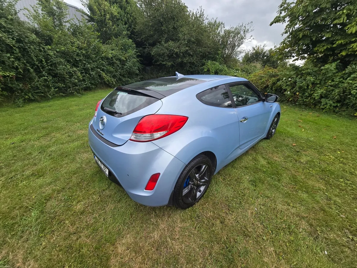 132 Hyundai Veloster New Nct - Image 6