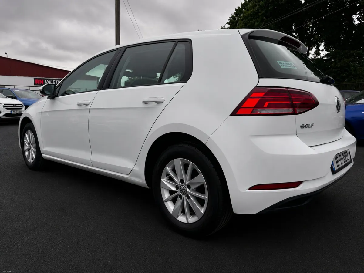 Volkswagen Golf 2018 new nct very clean - Image 4