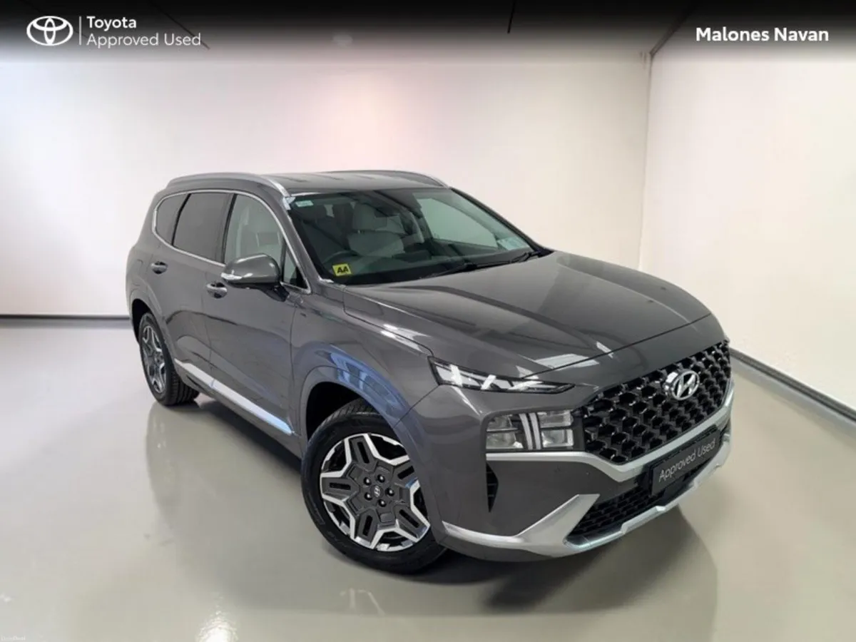 Hyundai Santa Fe PHEV 5DR AUTO - Image 1