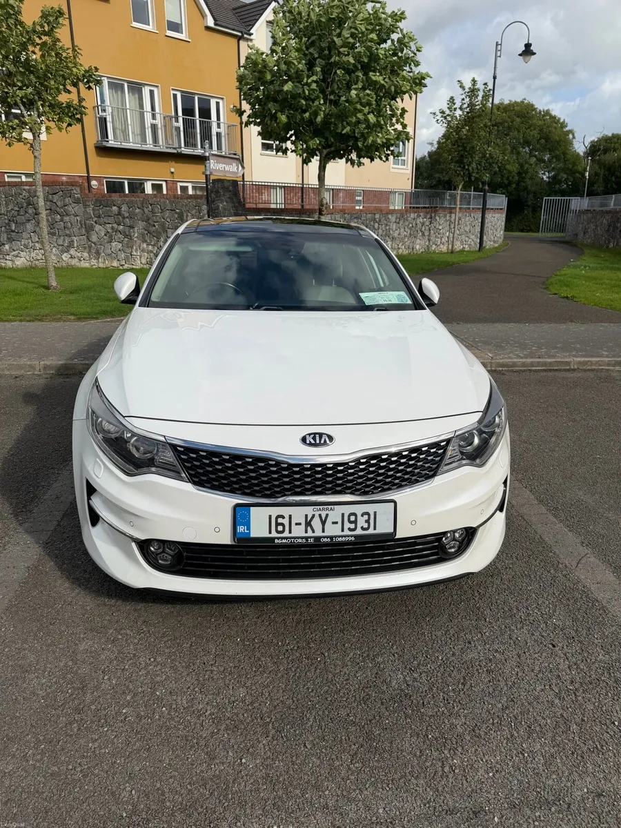 Kia Optima - Image 1