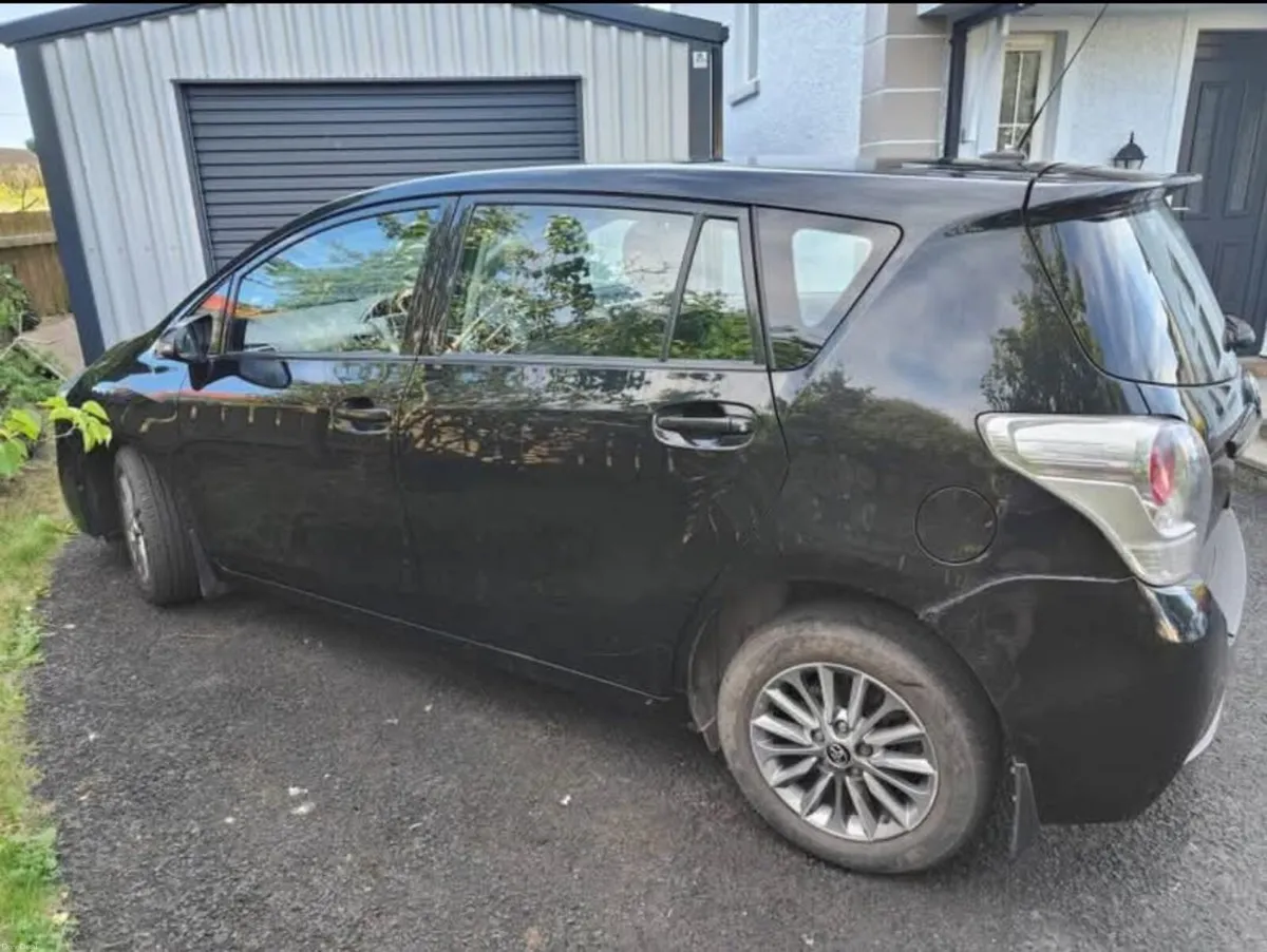 2016 Toyota Verso 1.6d - Image 4