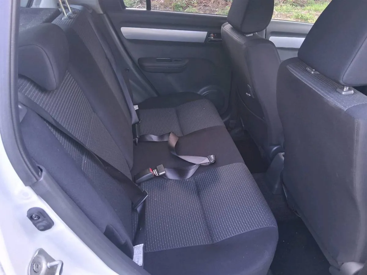 Suzuki  swift 1.2 auto - Image 6