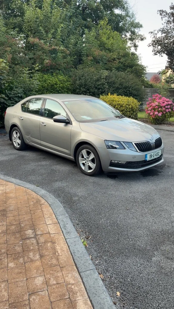 Skoda Octavia - Image 1