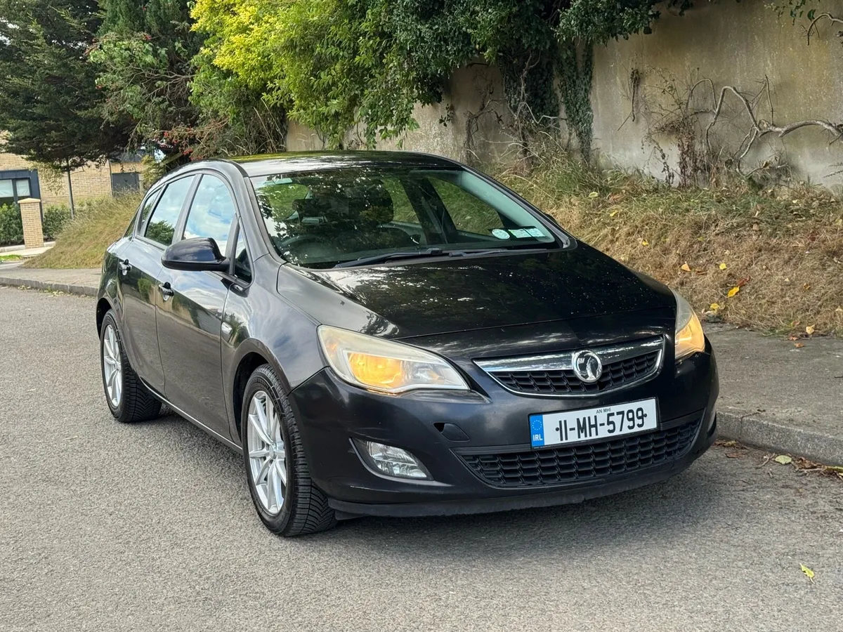 2011 Vauxhall Astra 1.7 Diesel NCT 03-2027 - Image 6