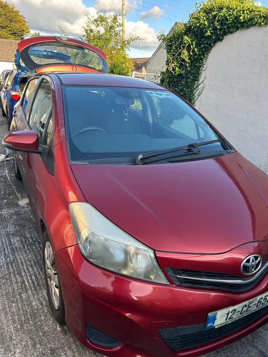 Toyota Yaris 2012 - Image 1