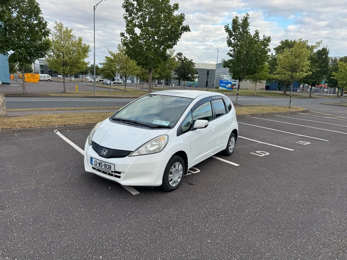 HONDA FIT NEW NCT 1 YEAR TAX LOW KMS - Image 1