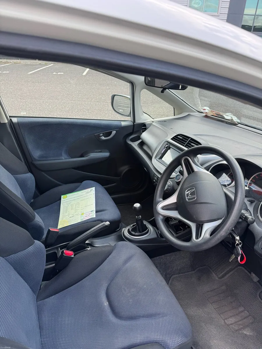 HONDA FIT NEW NCT 1 YEAR TAX LOW KMS - Image 6