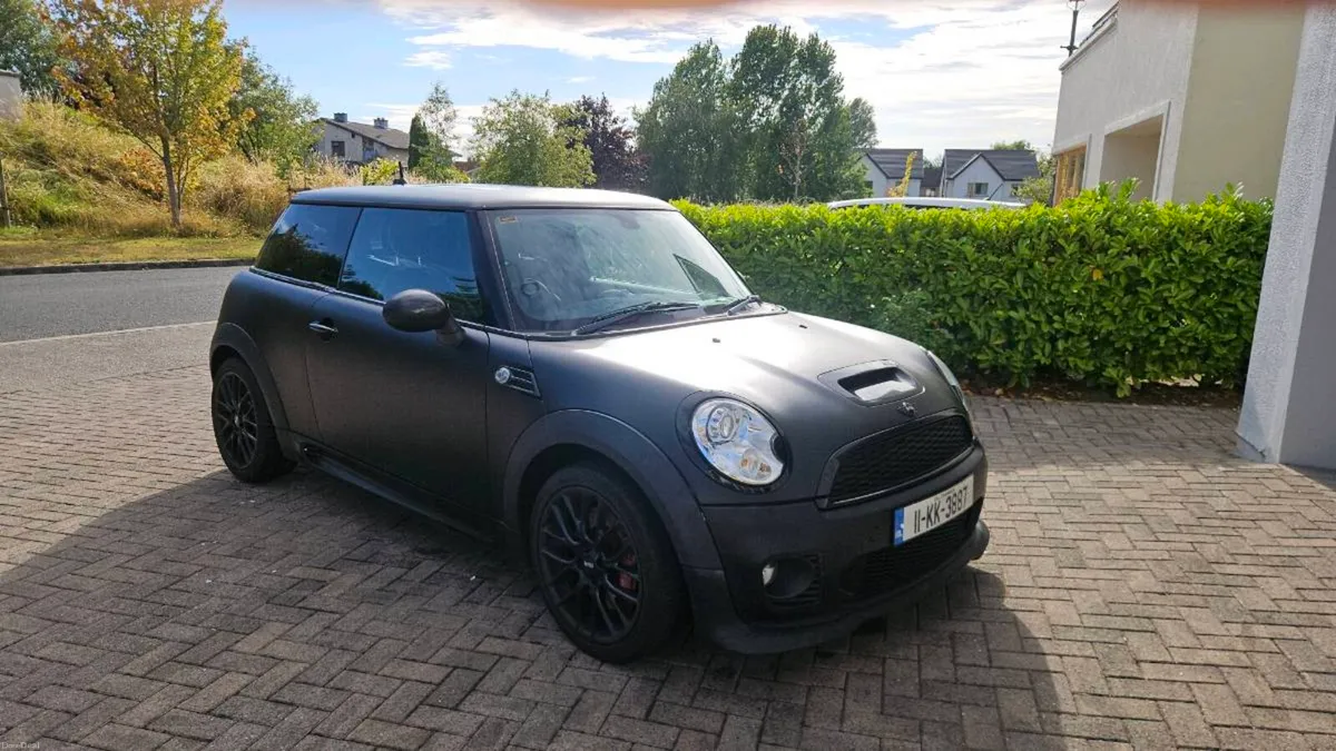 Matt Black 2011 JCW Mini Cooper 2.0L Diesel Auto - Image 2