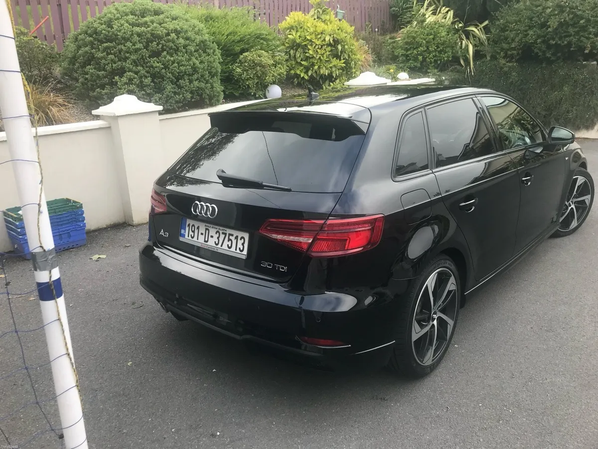 Audi A3 TDI Sline Blk edition - Image 5