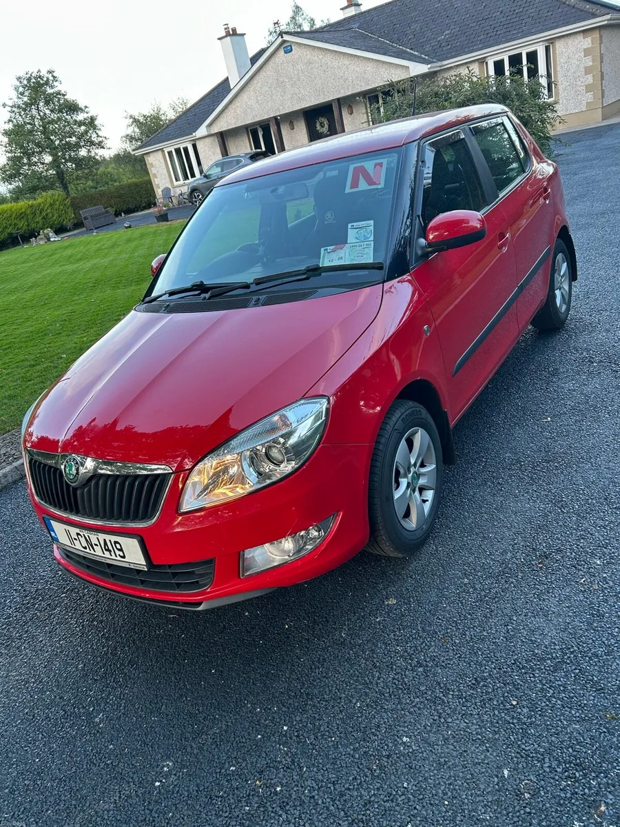 Skoda Fabia 1.2 petrol 2011 - Image 3