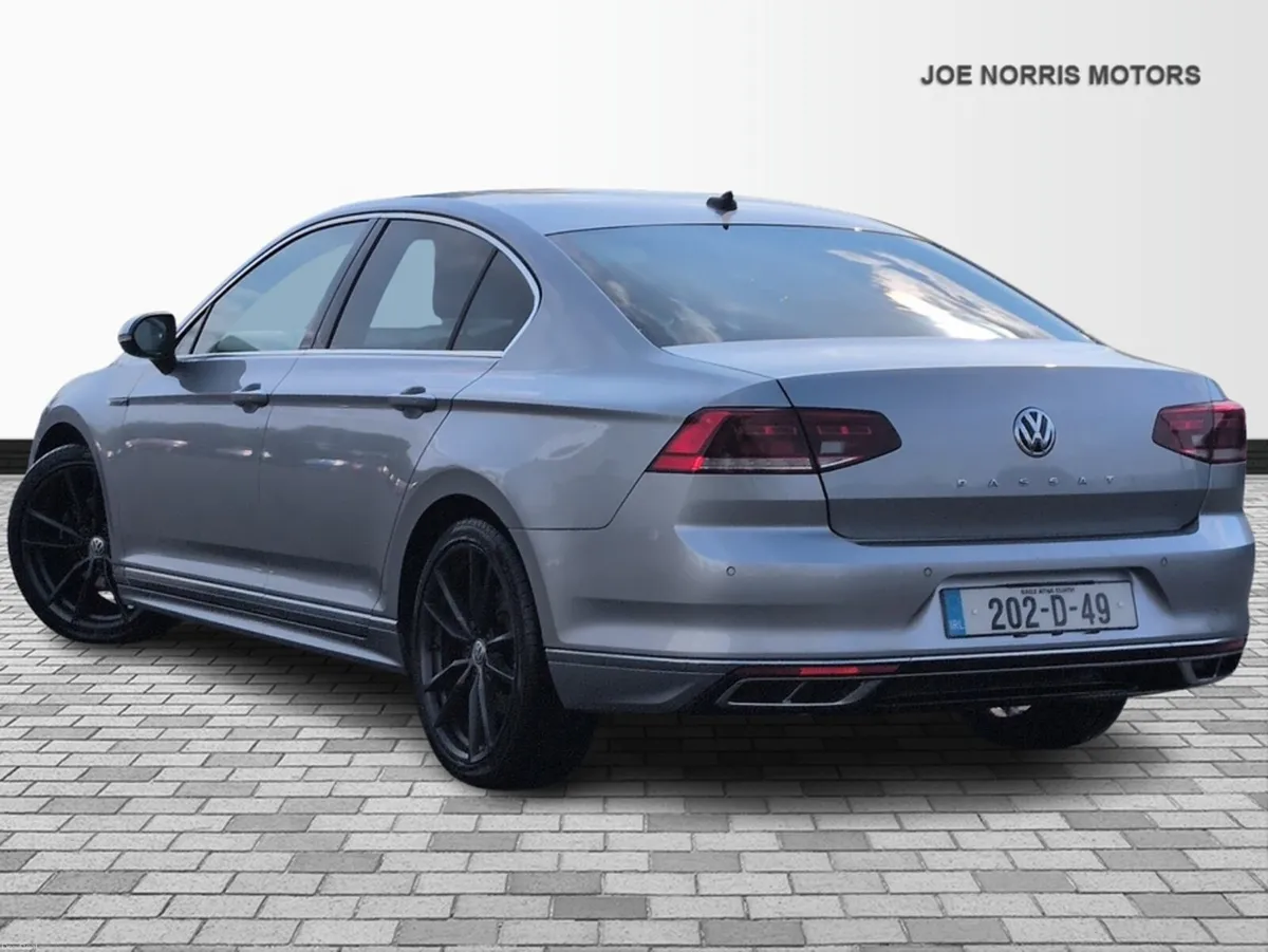 Volkswagen Passat R-LINE 1.5 TSI D7F 150AUTO - Image 3
