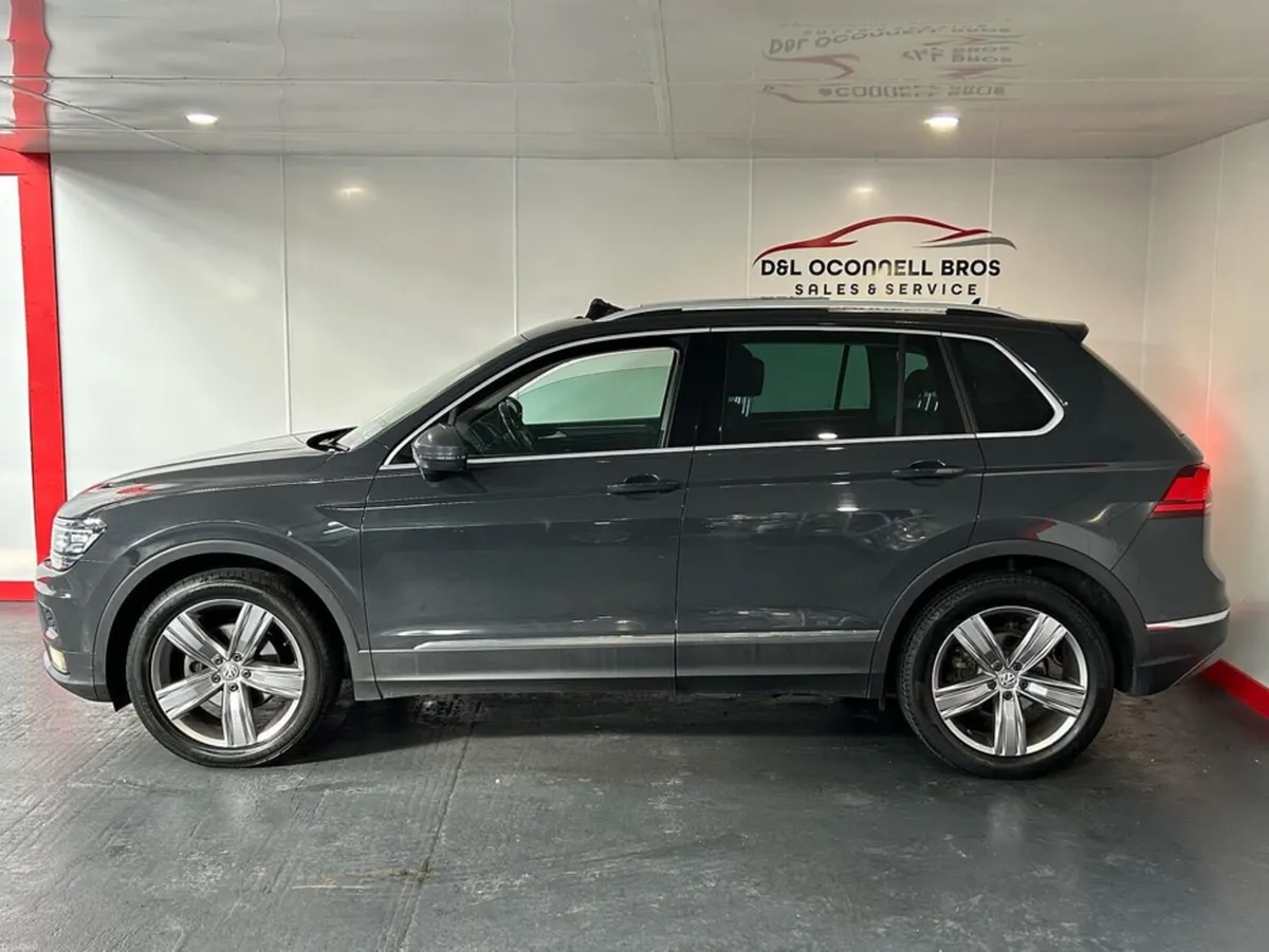 Volkswagen Tiguan 2.0 TDI SEL 150PS 5DR A AUTO - Image 5