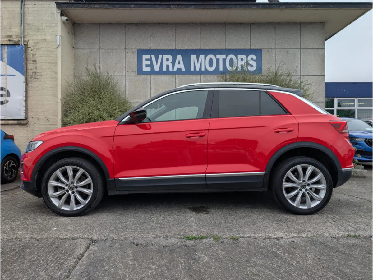 Volkswagen T-Roc SPORT AUTOMATIC 2.0 DIESEL //LOW - Image 5