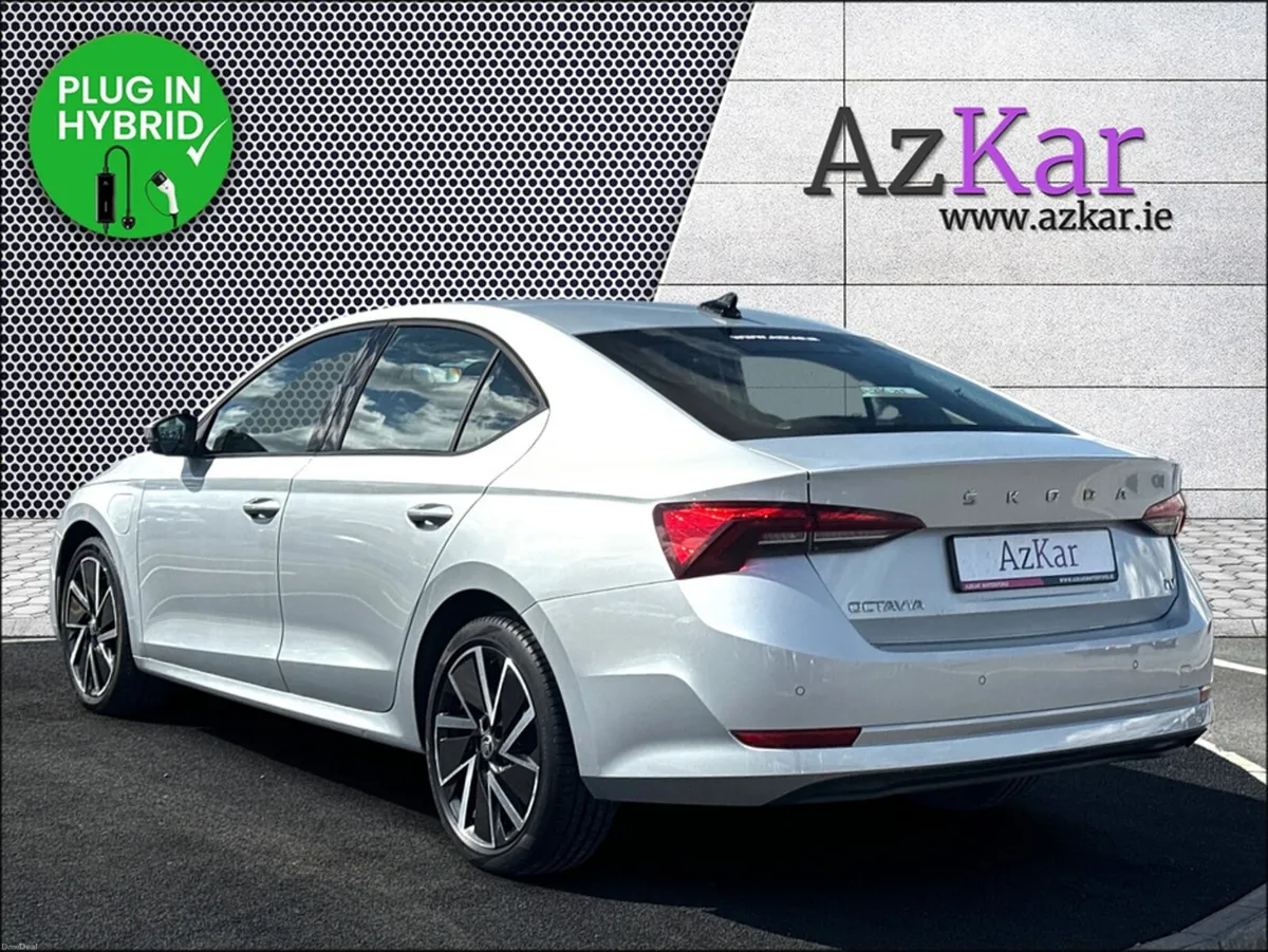 Skoda Octavia 2021 SE TECH 1.4 PETROL PLUG IN HYBR - Image 6