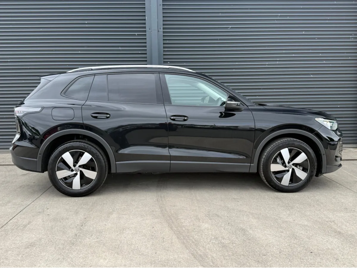 Volkswagen Tiguan ED75 2.0 TDI DSG 150HP ** Electr - Image 3