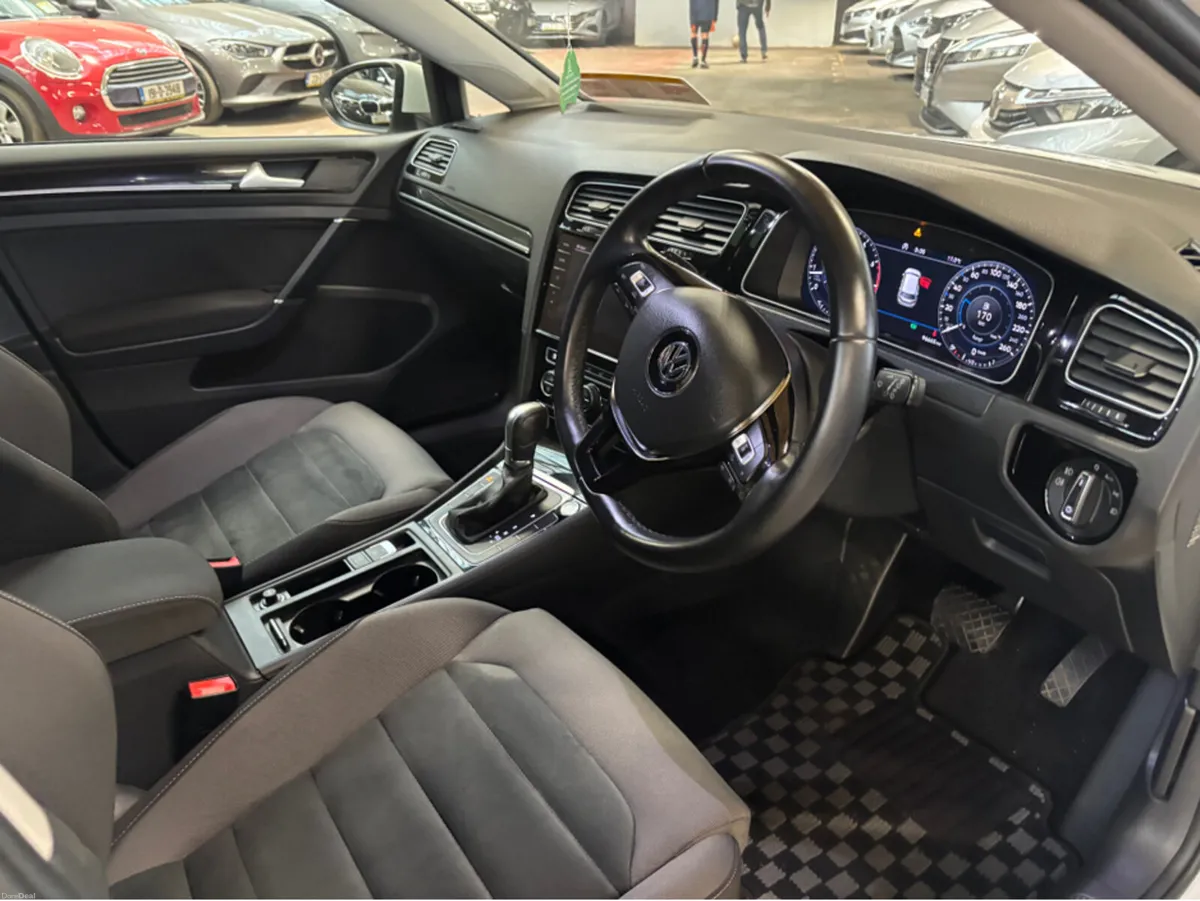 Volkswagen Golf 1.4 TSi Hi Line automatic - Image 5
