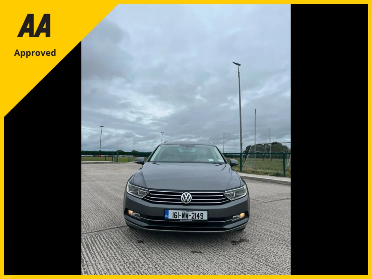 Volkswagen Passat HIGHLINE 1.6 TDI MANUAL 6SPEED F - Image 3