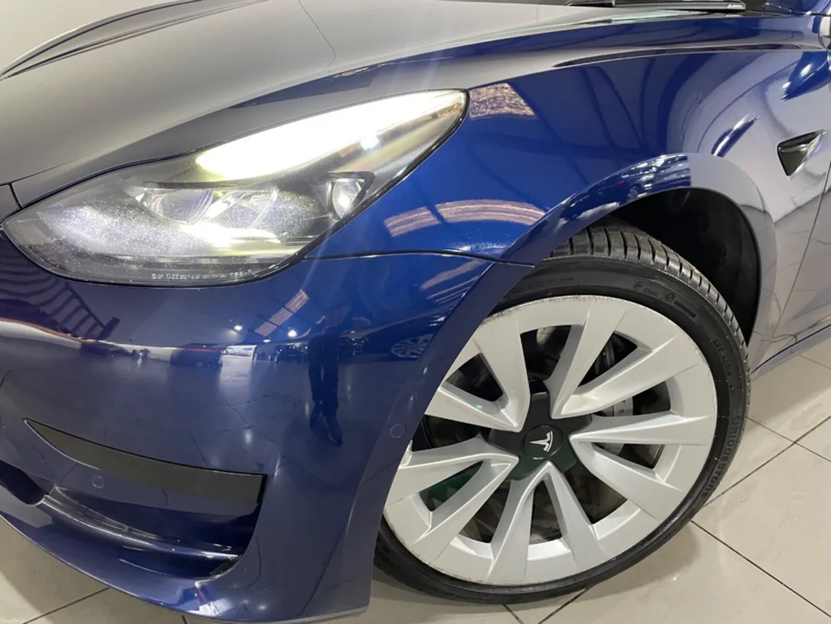 Tesla Model 3 RWD 4DR AUTO BATTERY HEALTH 90.5% - Image 4