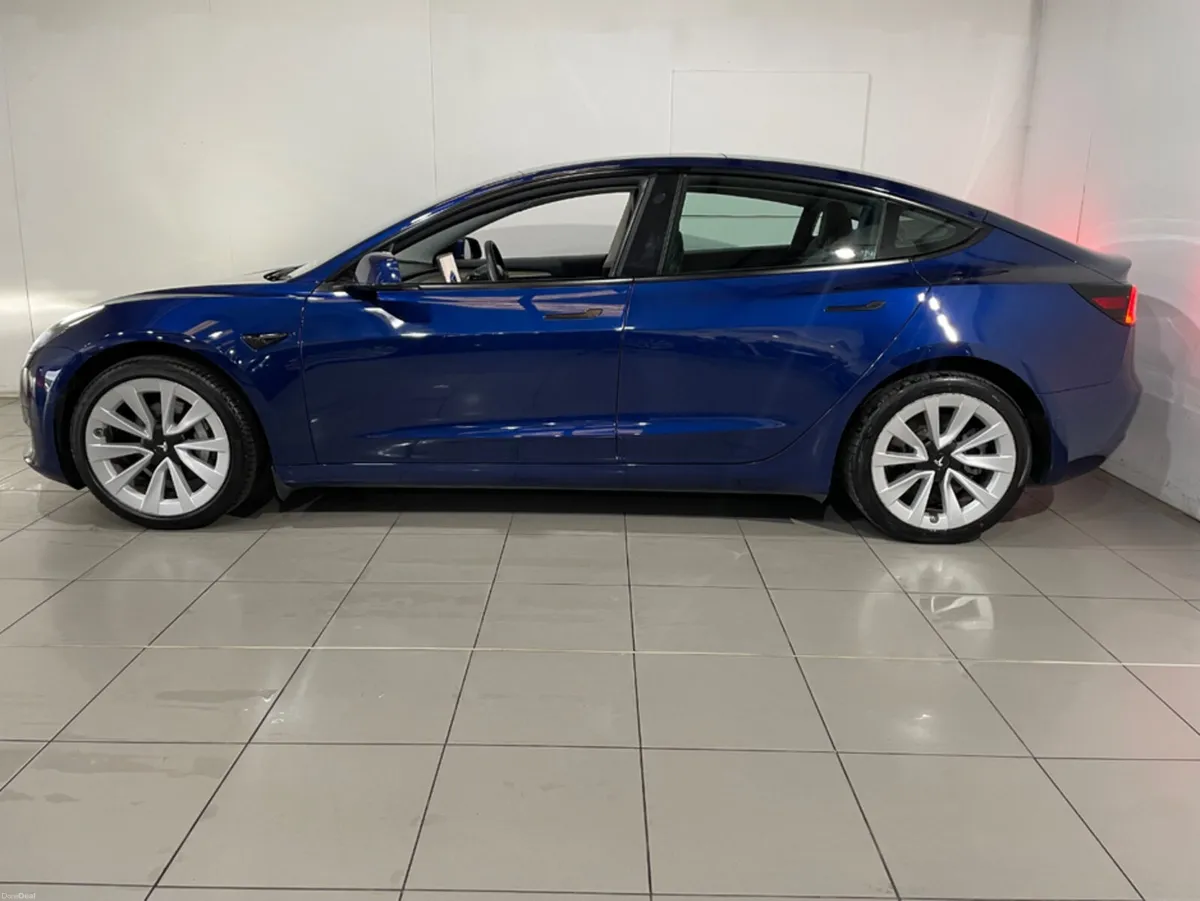 Tesla Model 3 RWD 4DR AUTO BATTERY HEALTH 90.5% - Image 6