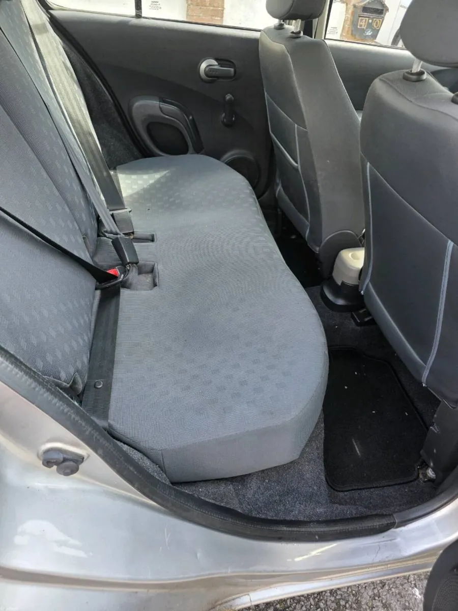 05 Nissan Micra Automatic 1.2 L - Image 5