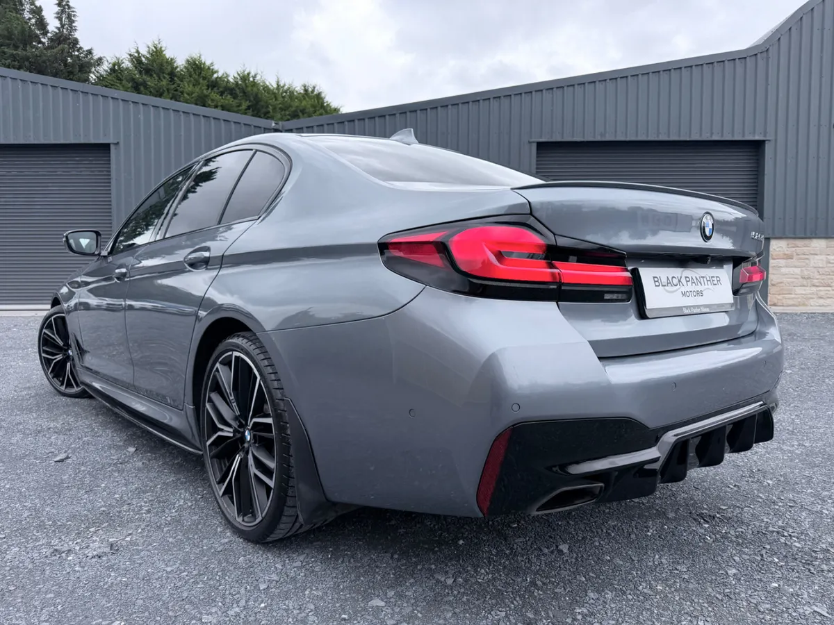 BMW 520d G30 211’ M Sport AUTOMATIC/LOW MILEAGE - Image 3