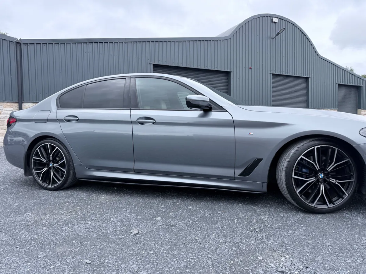 BMW 520d G30 211’ M Sport AUTOMATIC/LOW MILEAGE - Image 6
