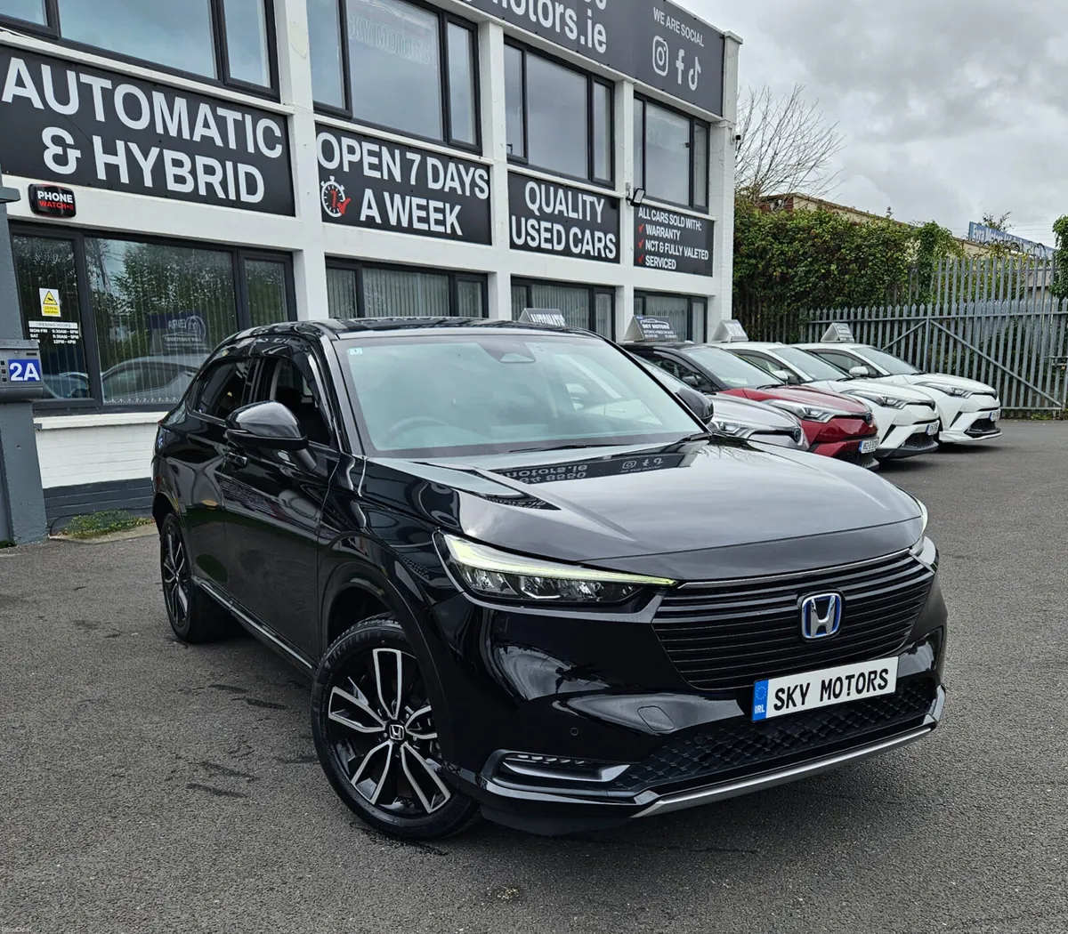 Honda Vezel 2022 Petrol Hybrid 25k miles only - Image 1