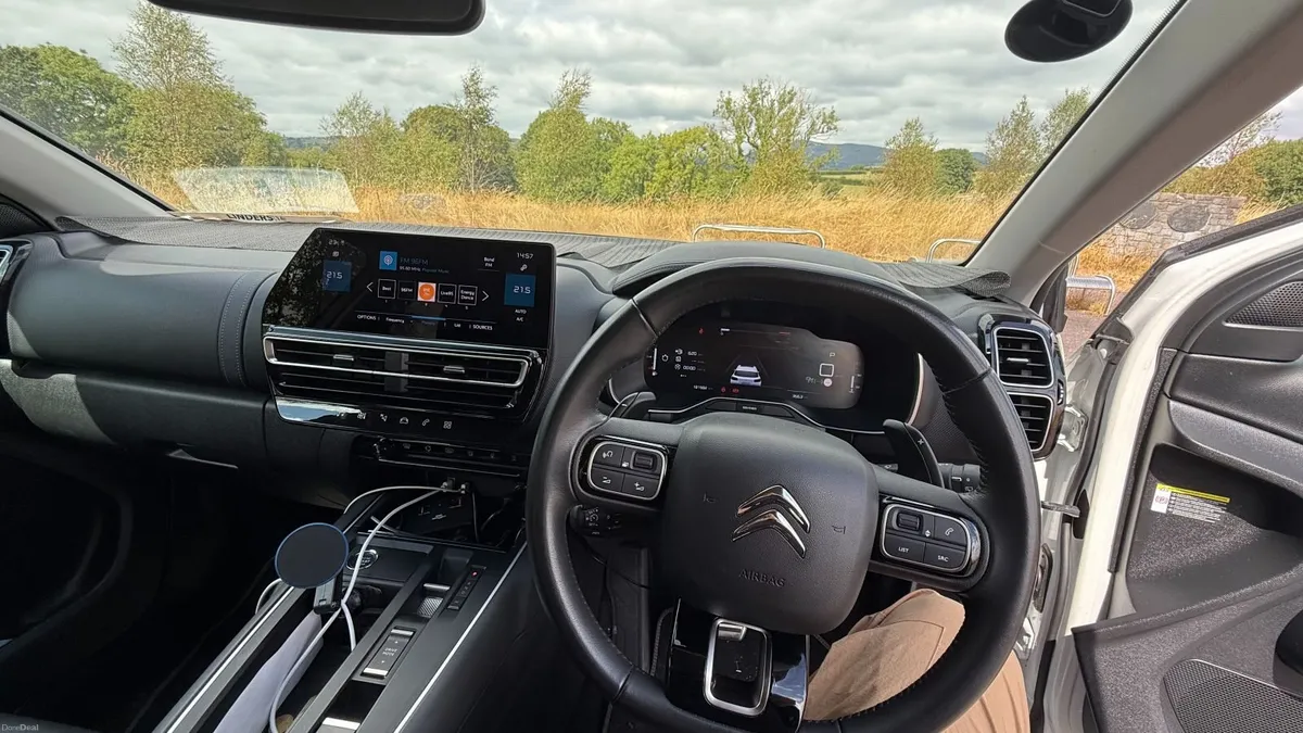 Citroen C5 Aircross 2023 Flair BLUEHDI 130 5 Seats - Image 3