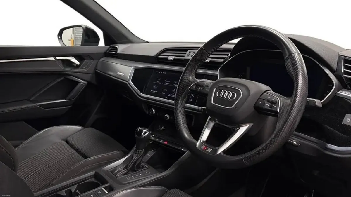 2.0 TDI 35 S line SUV 5dr Diesel S Tronic Euro 6 ( - Image 4