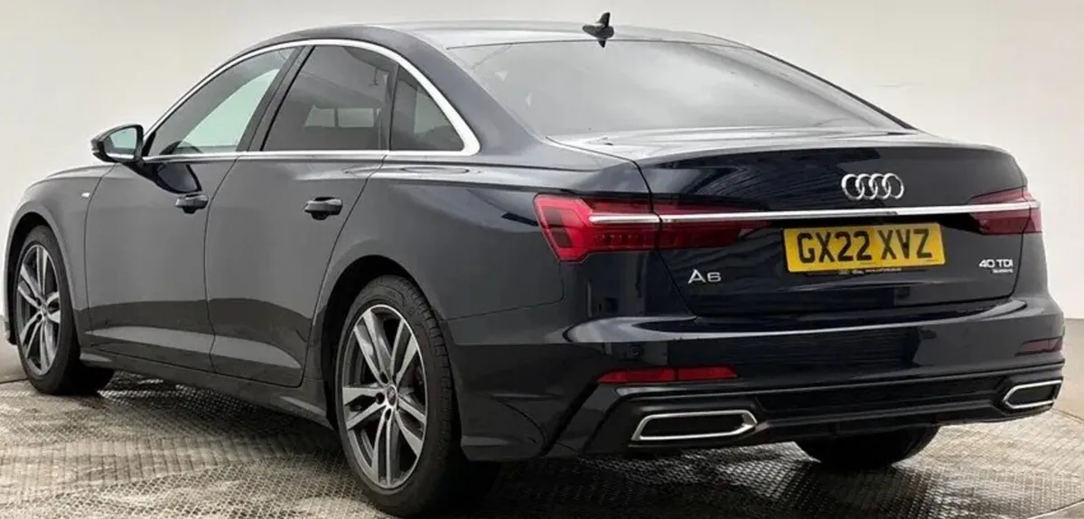 2.0 TDI 40 S line Saloon 4dr Diesel S Tronic quatt - Image 3