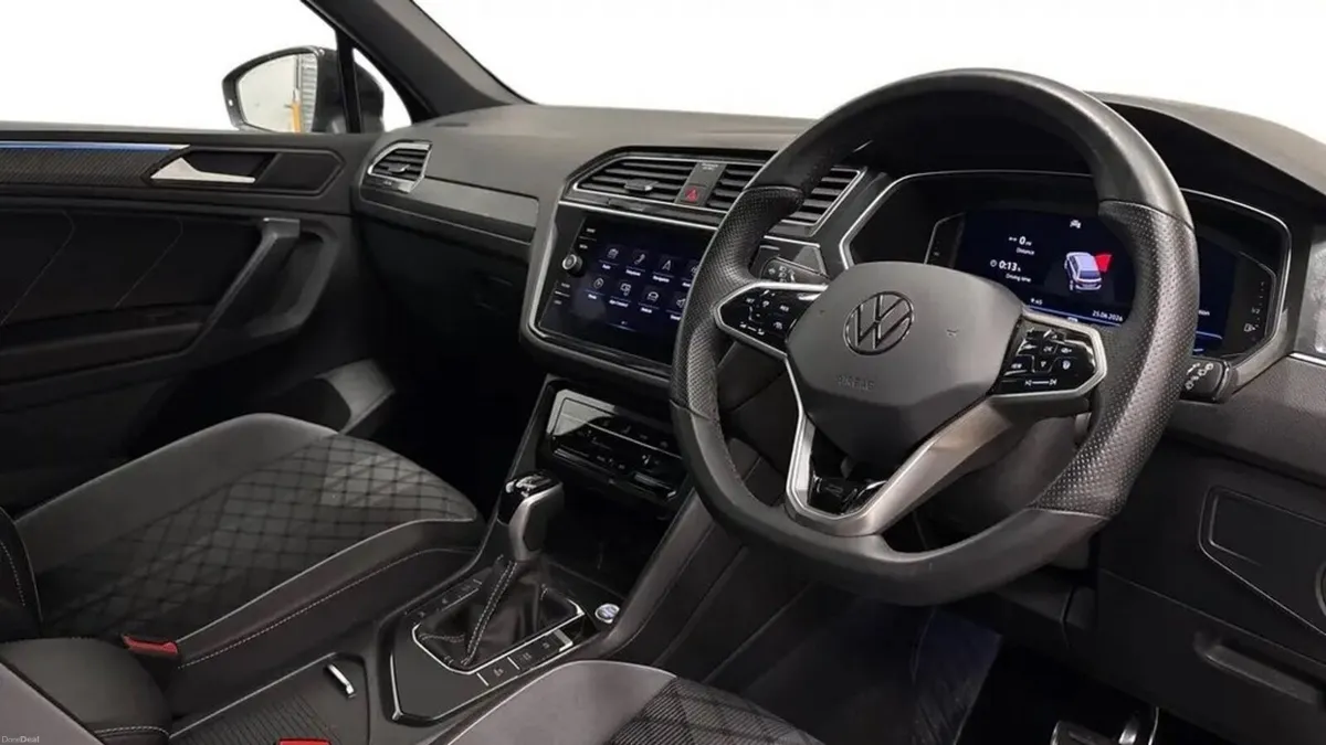 2.0 TDI R-Line SUV 5dr Diesel DSG Euro 6 (s/s) (15 - Image 4