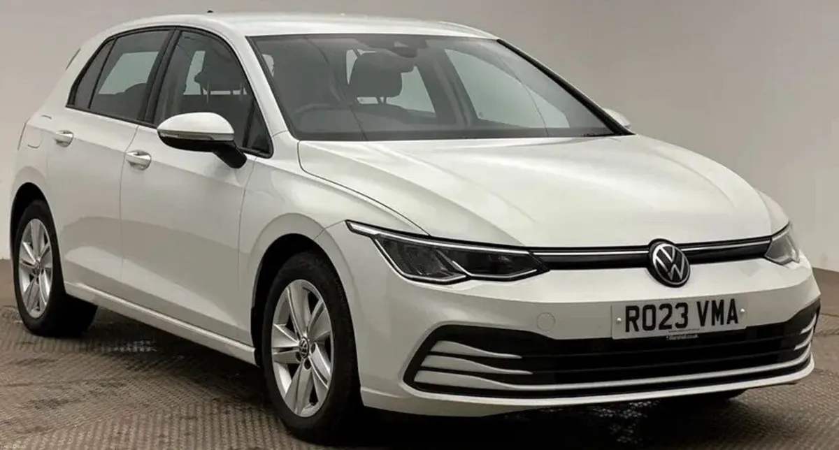 1.5 TSI Life Hatchback 5dr Petrol Manual Euro 6 (s - Image 1